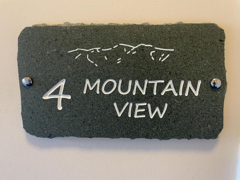 Mountain View - image 8