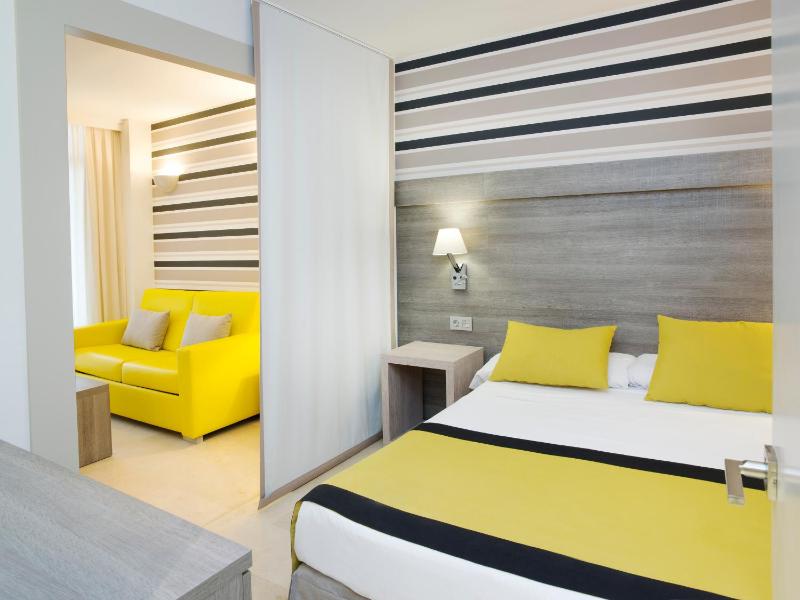 Two-Bedroom Suite image 4