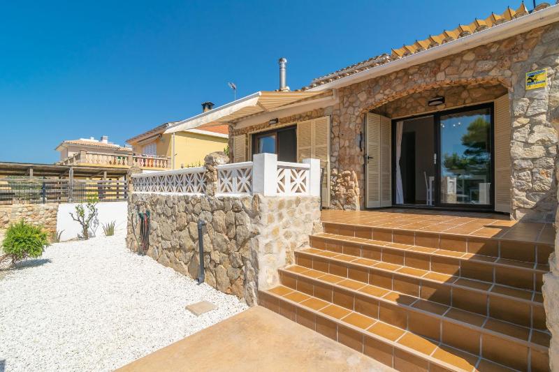 Villa image 2