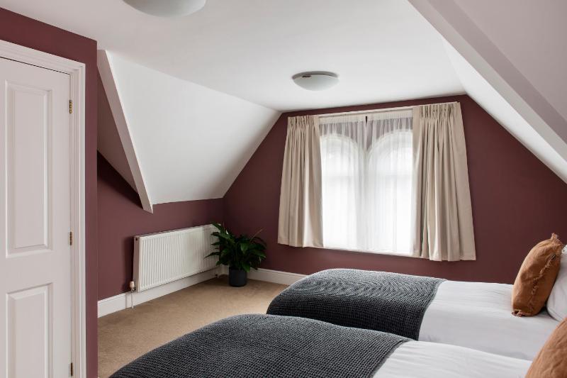 Two-Bedroom Apartment image 4