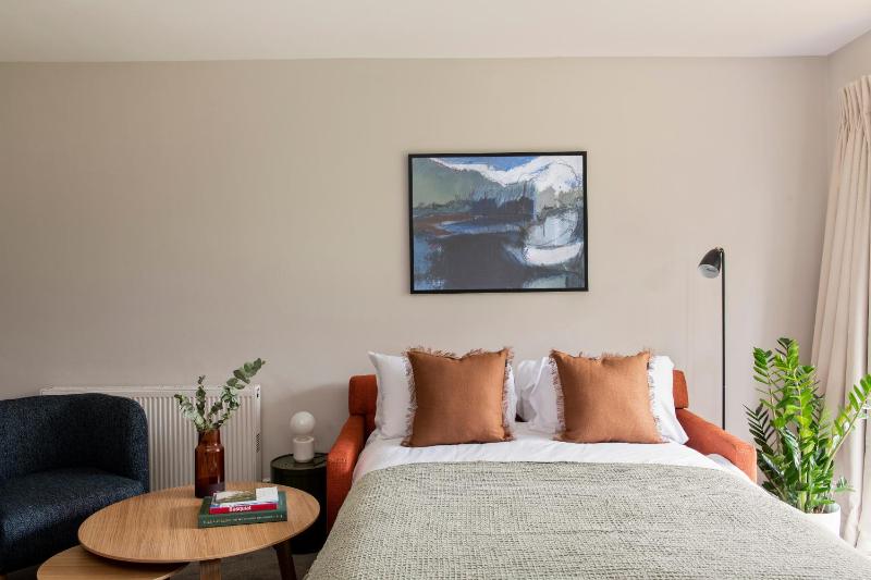 Two-Bedroom Superior Apartment image 2