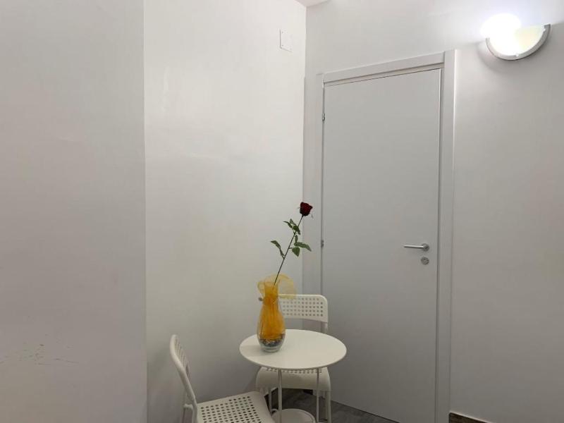 Apartment image 3