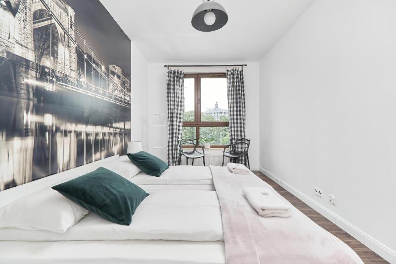 Apartments Odra Tower Wrocław by Noclegi Renters - image 12