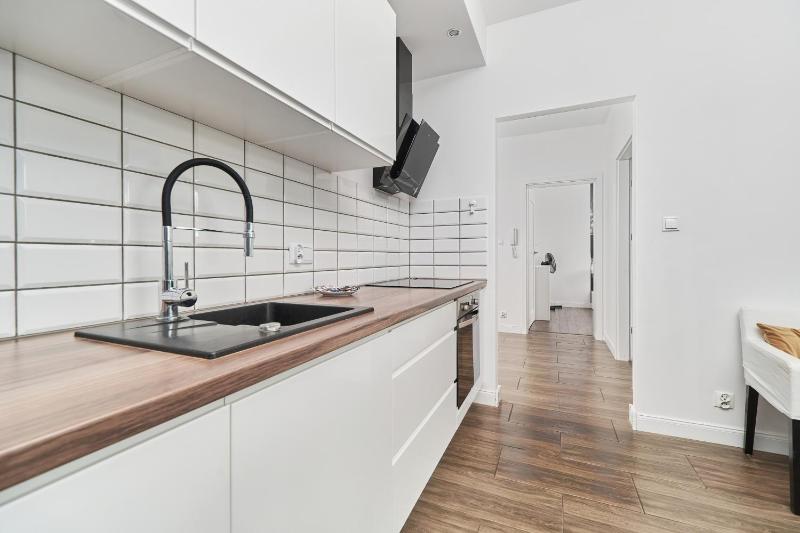 Apartments Odra Tower Wrocław by Noclegi Renters - image 16