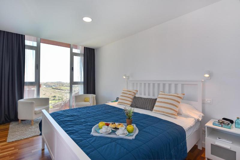 Eagle 8 by VillaGranCanaria - image 16