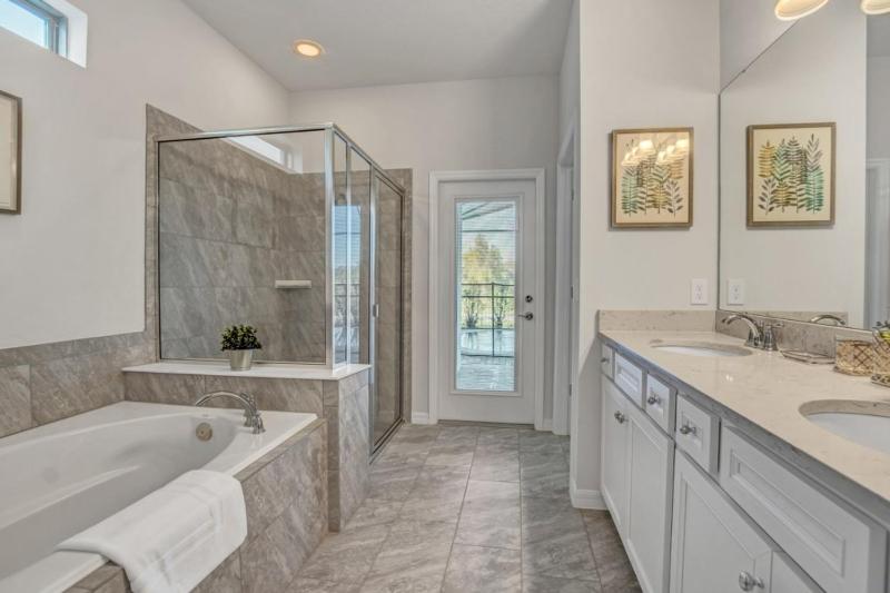 Luxury Home 7 Bedrooms Near Disney! villa - image 14