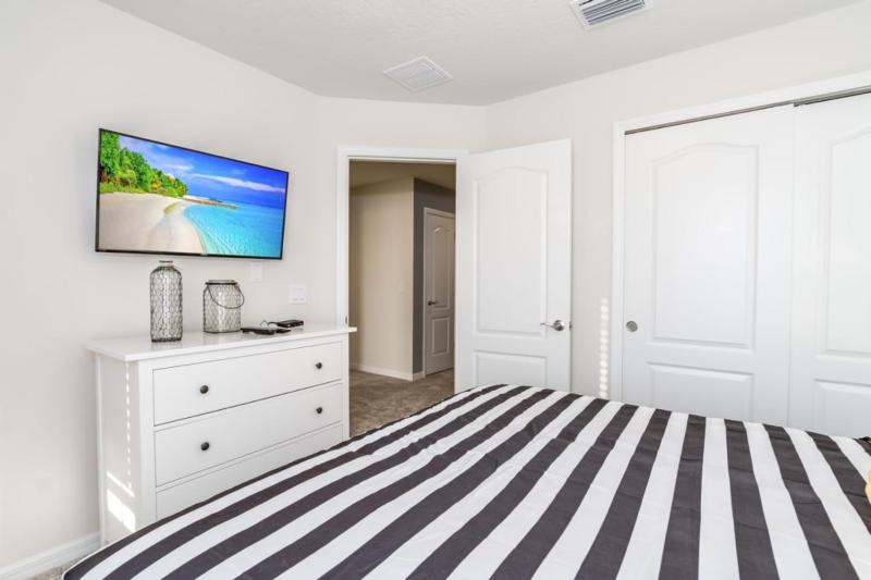 Luxury Home 7 Bedrooms Near Disney! villa - image 39
