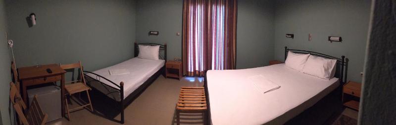 Comfort Triple Room image 2