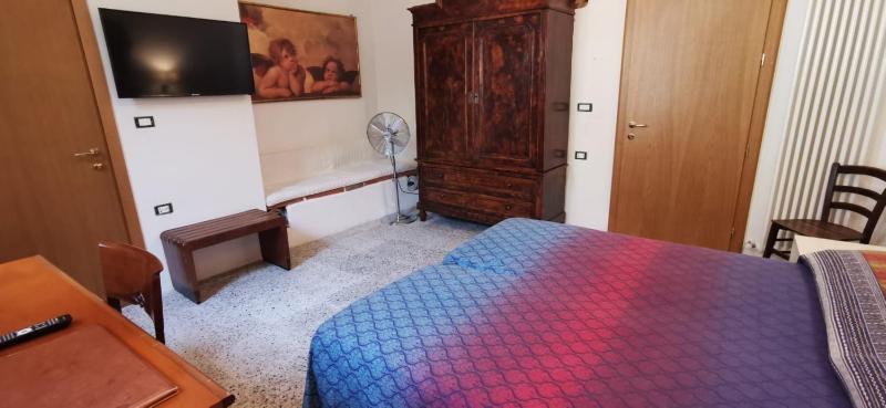Double or Twin Room - Disability Access image 4