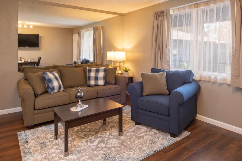 Apartment image 4