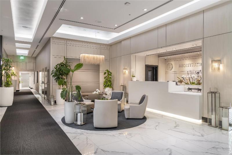 Fortune House Hotel Suites - image 2