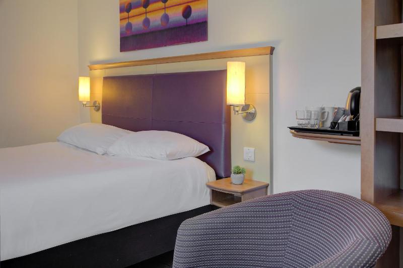 Deluxe Double Room image 2