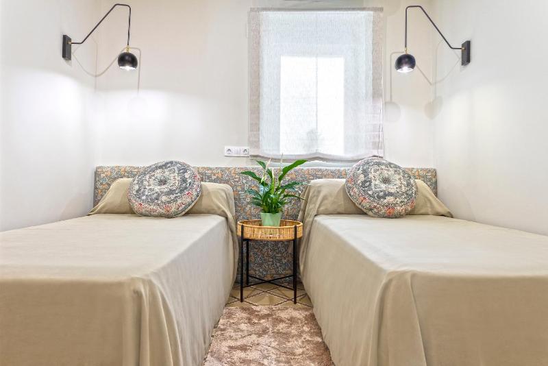 Superior Apartment image 4