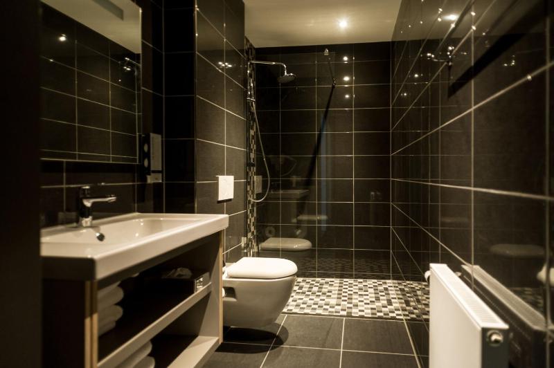 Superior Apartment image 2