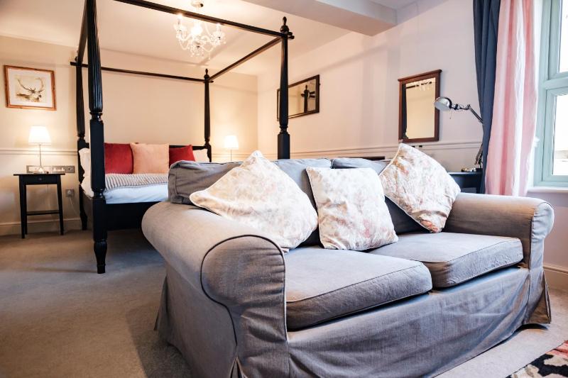 Superior Double Room image 4
