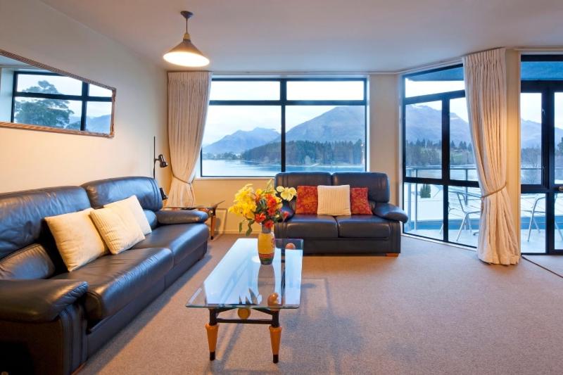 Spinnaker Bay Apartments - image 35