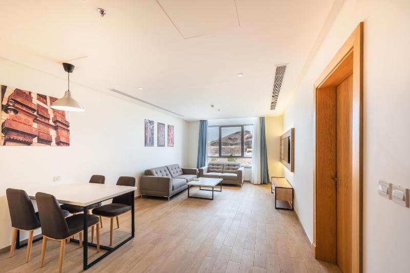 Suite with Mountain View image 1