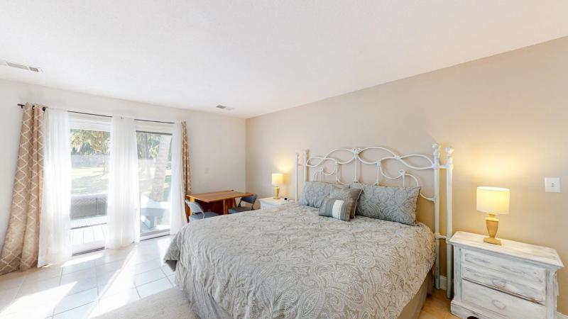 729 Queens Grant - image 11