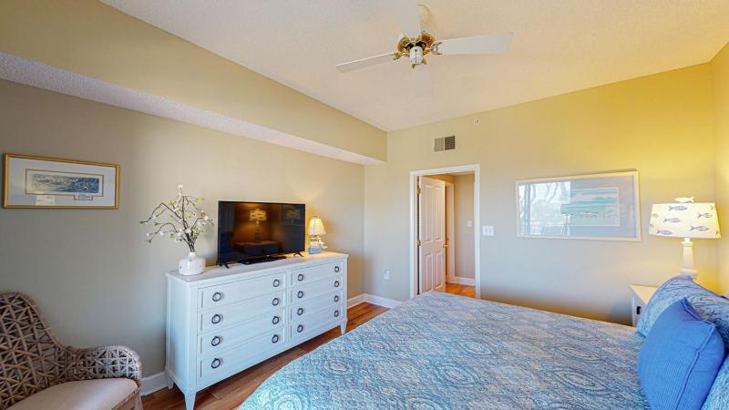 5207 Hampton Place South - image 3