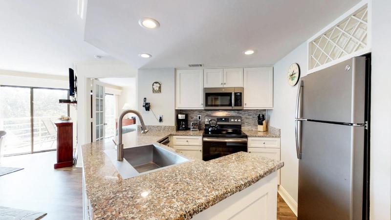 2215 Villamare - image 4