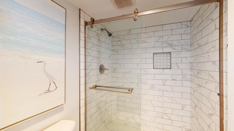 1102 Villamare - image 30