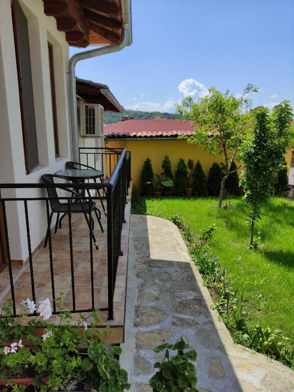 Quadruple Room with Balcony image 2