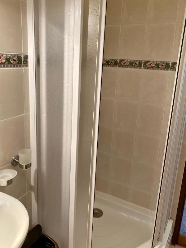 Double Room image 2