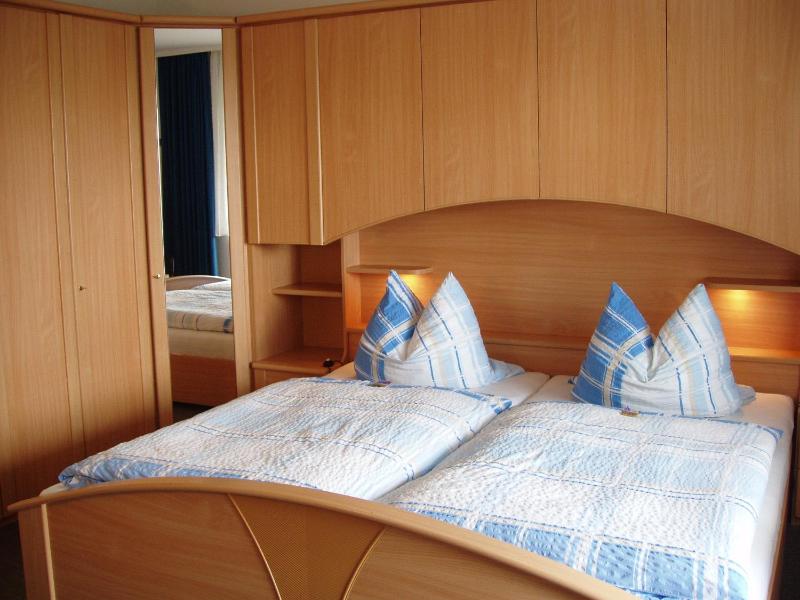 Double Room with Private Bathroom image 4