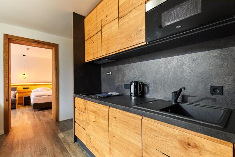 Two-Bedroom Suite image 3