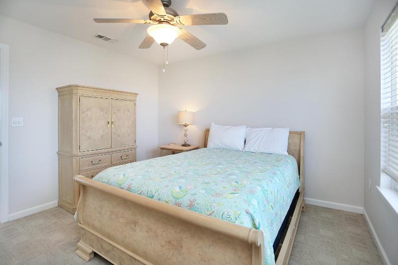 Three-Bedroom House image 3