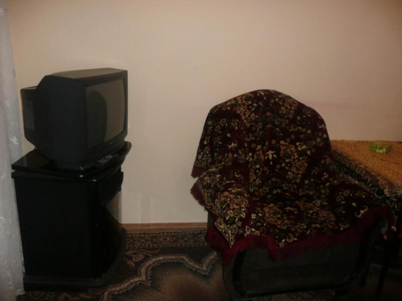 Standard Twin Room with Sofa image 2