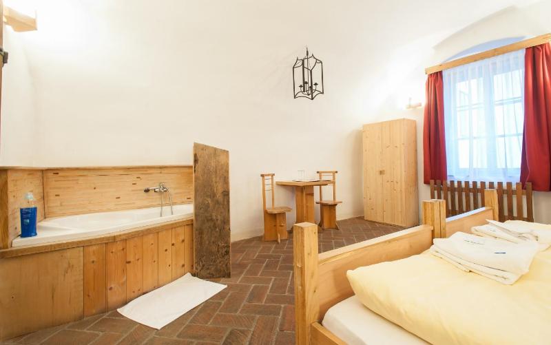 Superior Double Room image 4