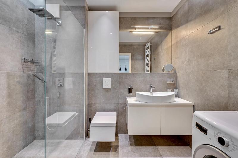 Luxury Bianco Apartament - image 16