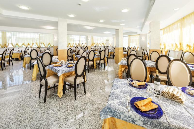 Hotel Fenix - image 20