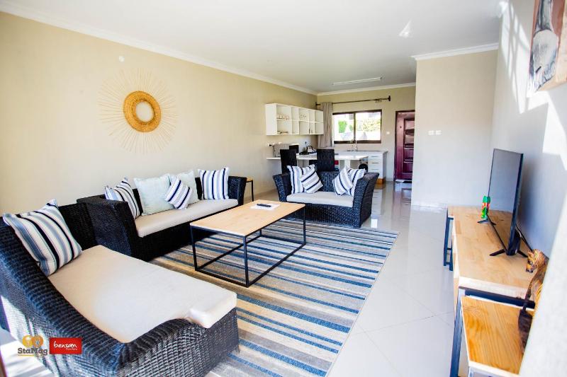 Douglas Lodge & Apartments - image 7