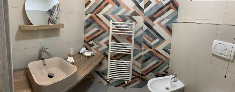 Double Room image 2