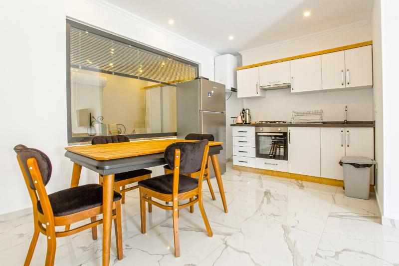 Nur Suites & Hotels - image 31