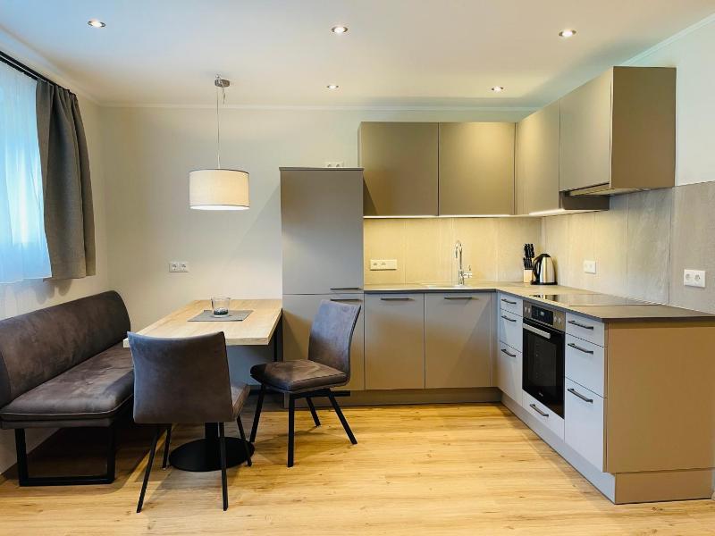 Apartment image 3