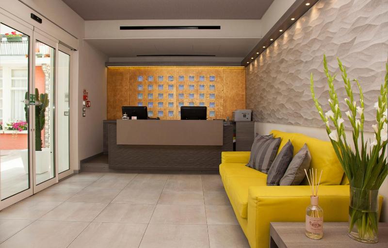 Hotel Helvetia - image 13