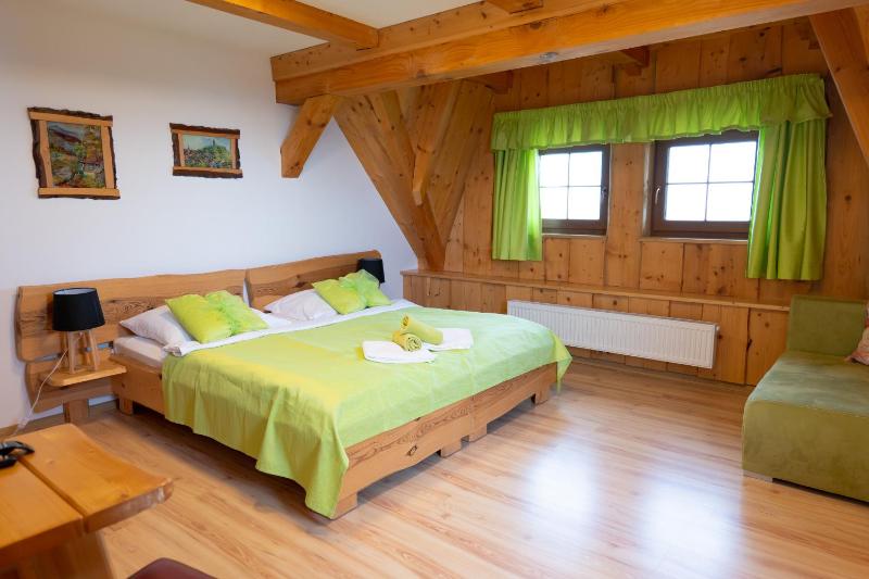 Double or Twin Room with Bathroom image 2