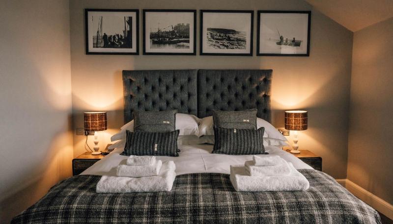 Twin Room with Sea View image 1