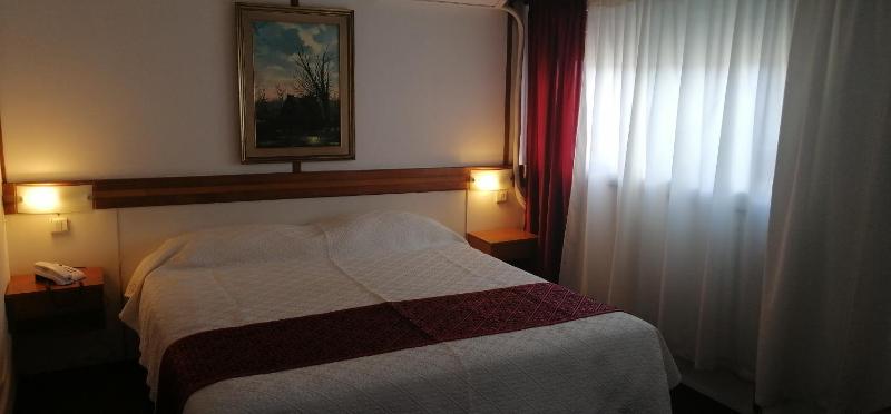 Hotel Continental - image 15