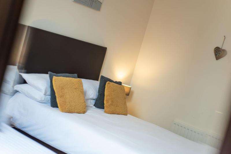 Deluxe Apartment image 1