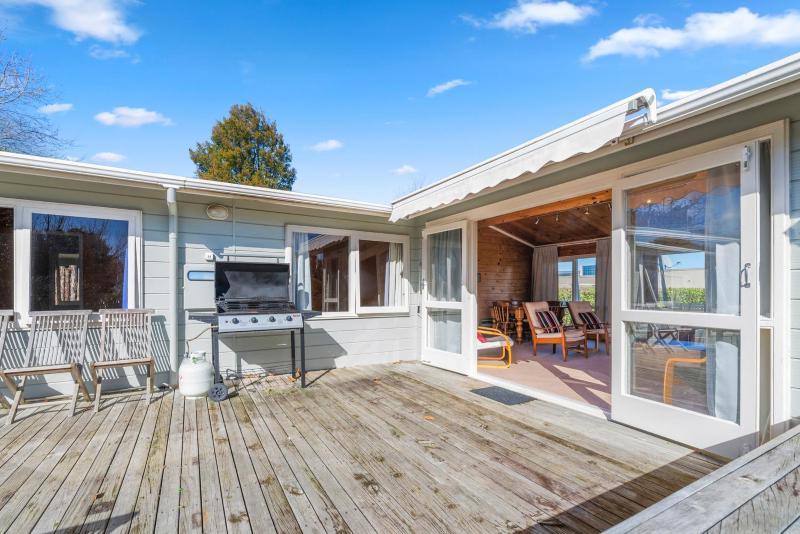 The Lake Escape - Taupo Holiday Home - image 7
