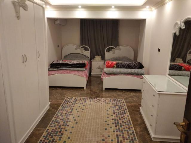 Three-Bedroom Apartment image 3