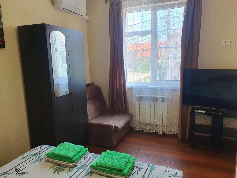 One-Bedroom Suite image 3