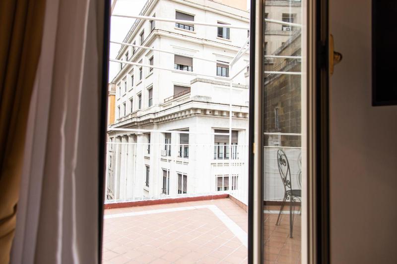 Junior Suite image 2