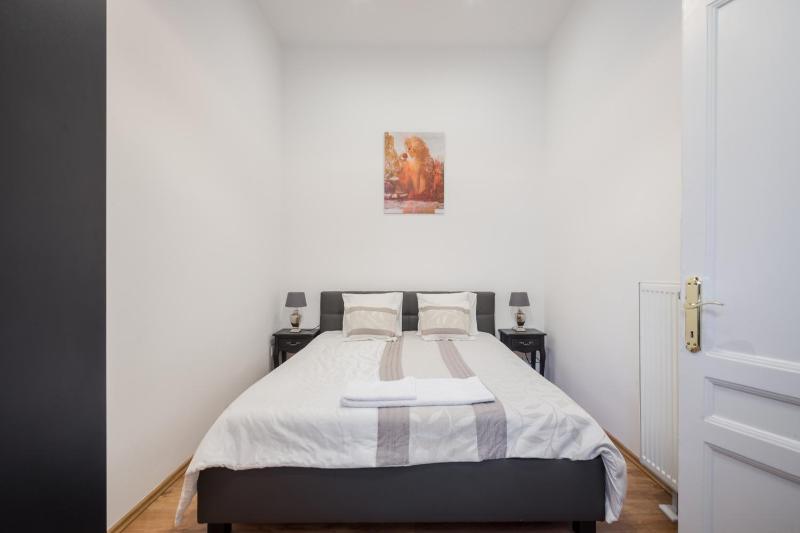 Real Apartments Zichy - image 14