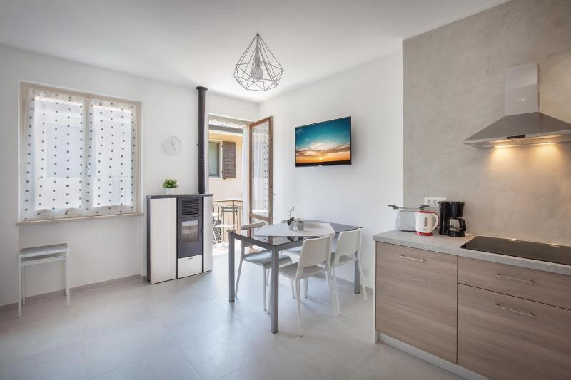 Apartment Prefontana With Pool - image 4