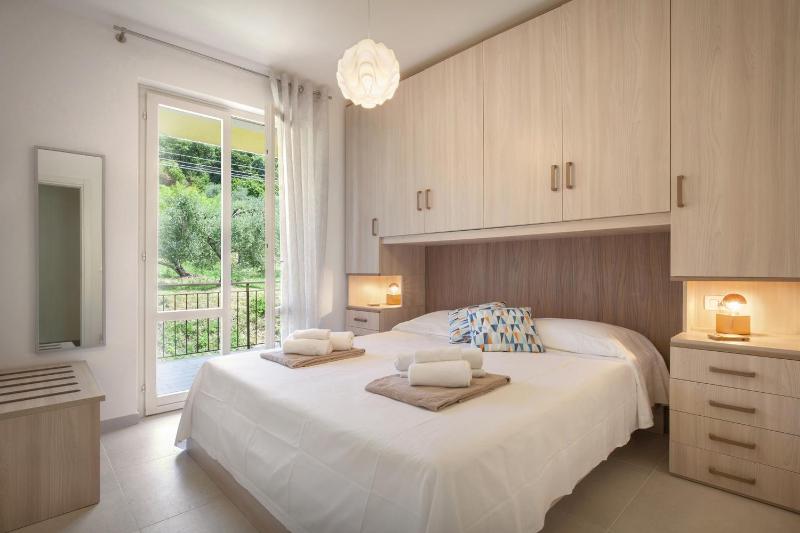 Apartment Prefontana With Pool - image 14
